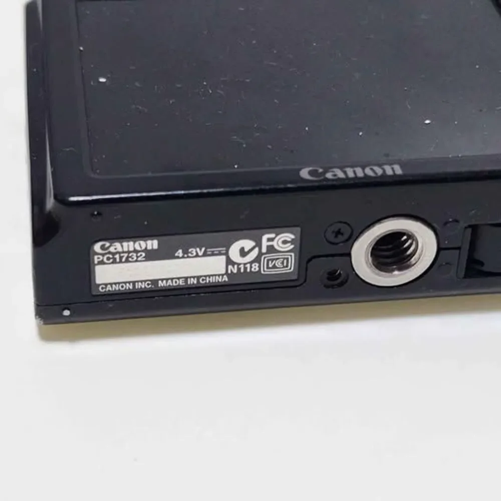 Canon powershot A2300